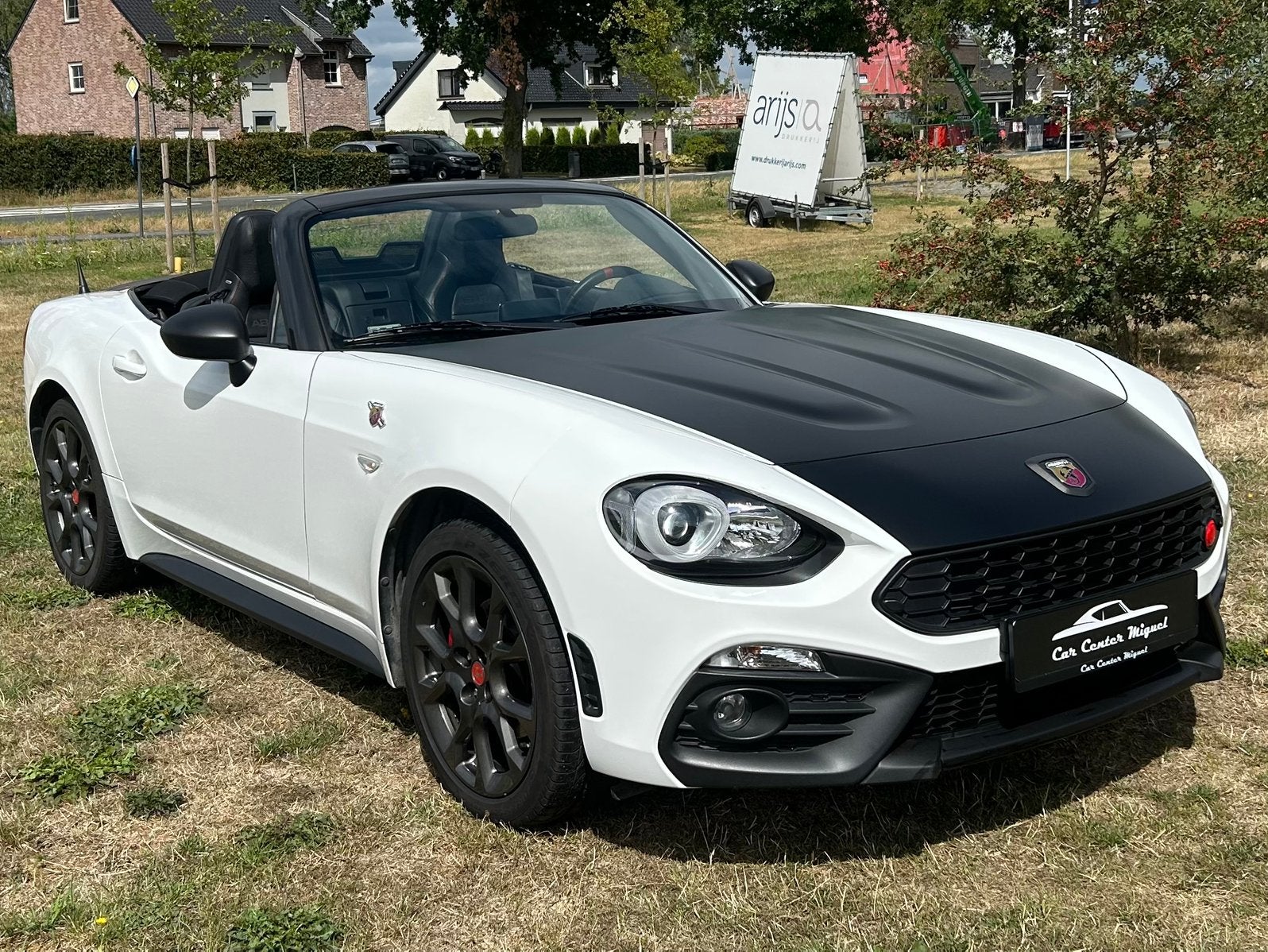 Abarth 124 Spider Turismo, Auto's, Achterwielaandrijving, 4 cilinders, Cabriolet, Wit