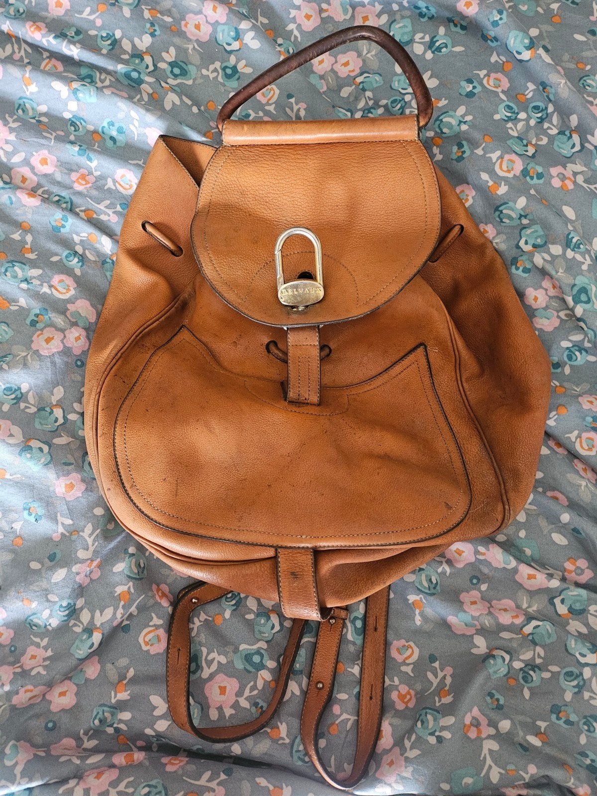 Sac Authentique Delveaux, Enlèvement