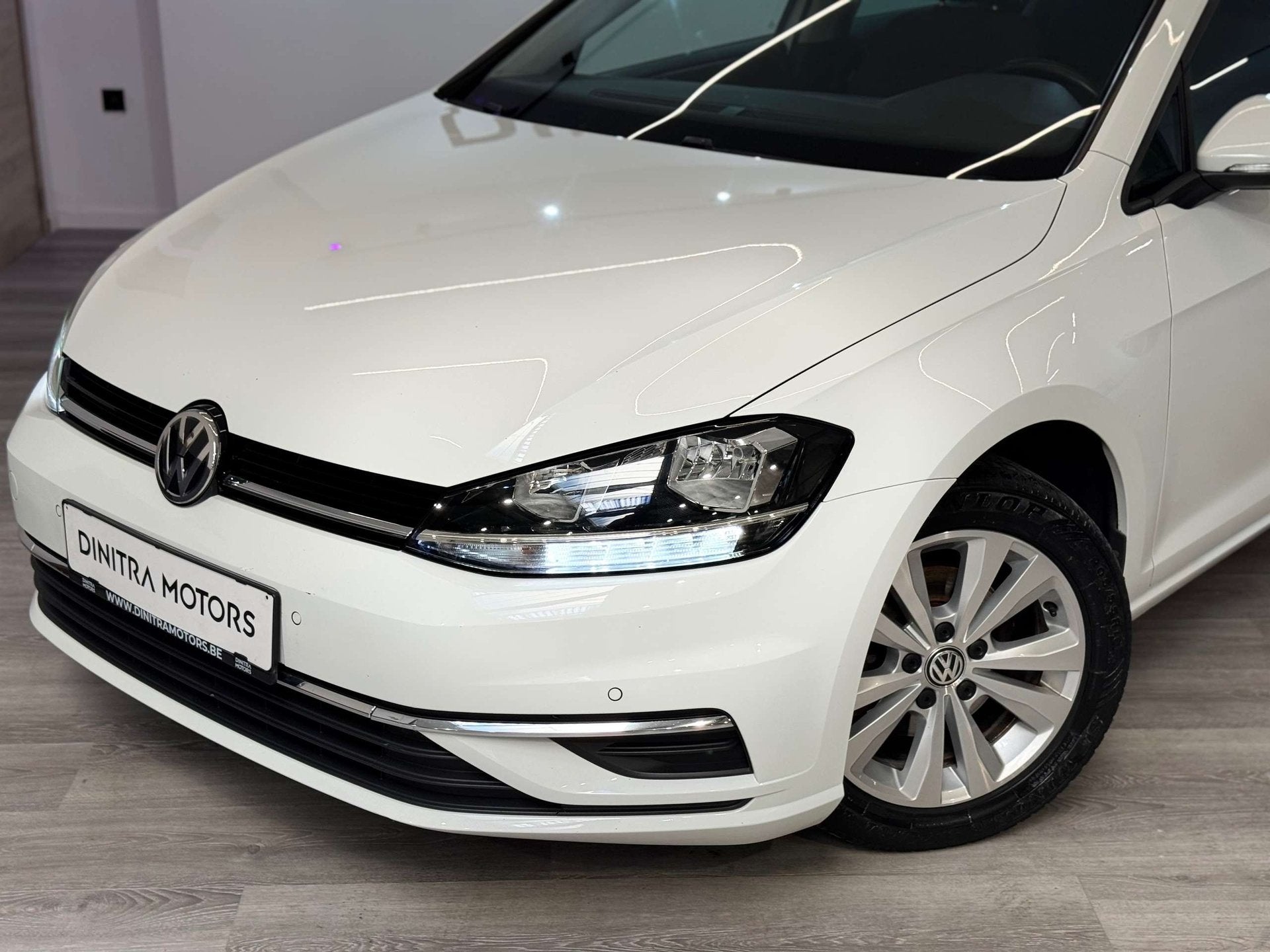 Volkswagen Golf 1.0 TSI Comfortline - Pano/Carplay/DigitalCo, Autos, Volkswagen, https://public.car-pass.be/vhr/e4d884e1-3b55-4ba3-9fa9-4f256de6edb6