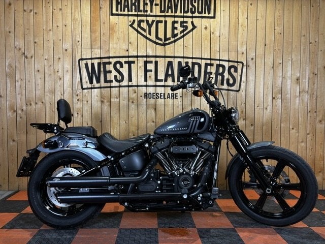 Harley-Davidson Street Bob, 1868 cm³, Customerservices@harley‑davidson.com, 3700 West Juneau Avenue
WI 53208  Milwaukee, US, Autre