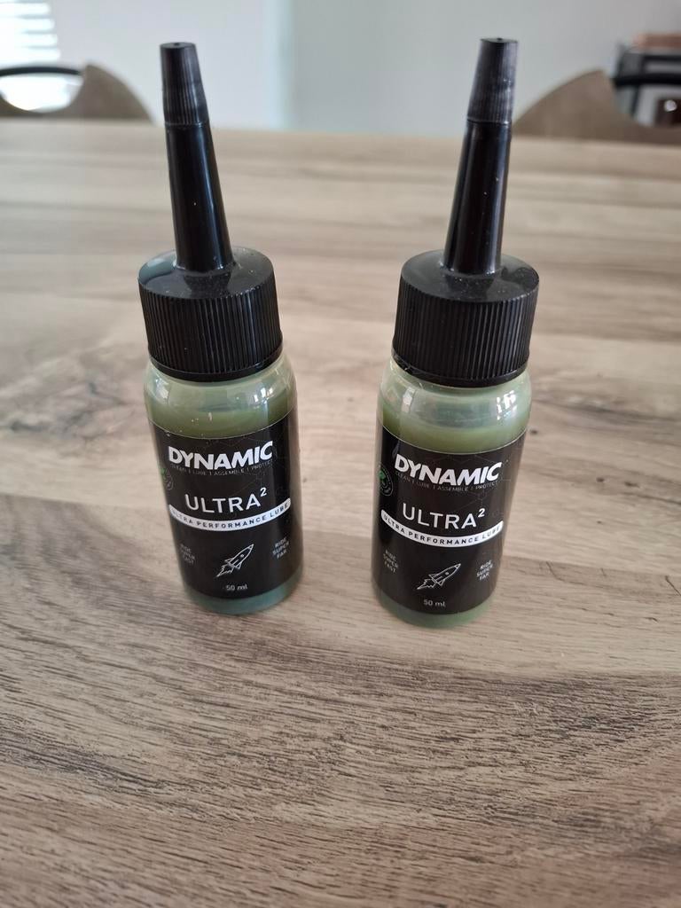 Ketting olie dynamic ultra 2, Fietsen en Brommers, Ophalen of Verzenden