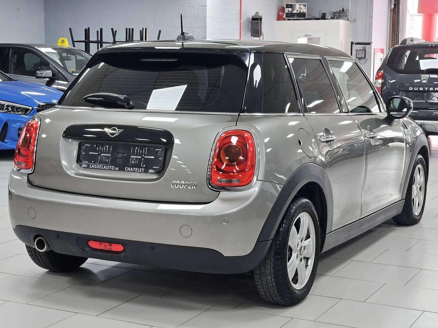 MINI Cooper 1.5i Boîte Automatique Sensors Cruise Gps Bluet, Gebruikt, 136 pk, Bedrijf, 5 deurs