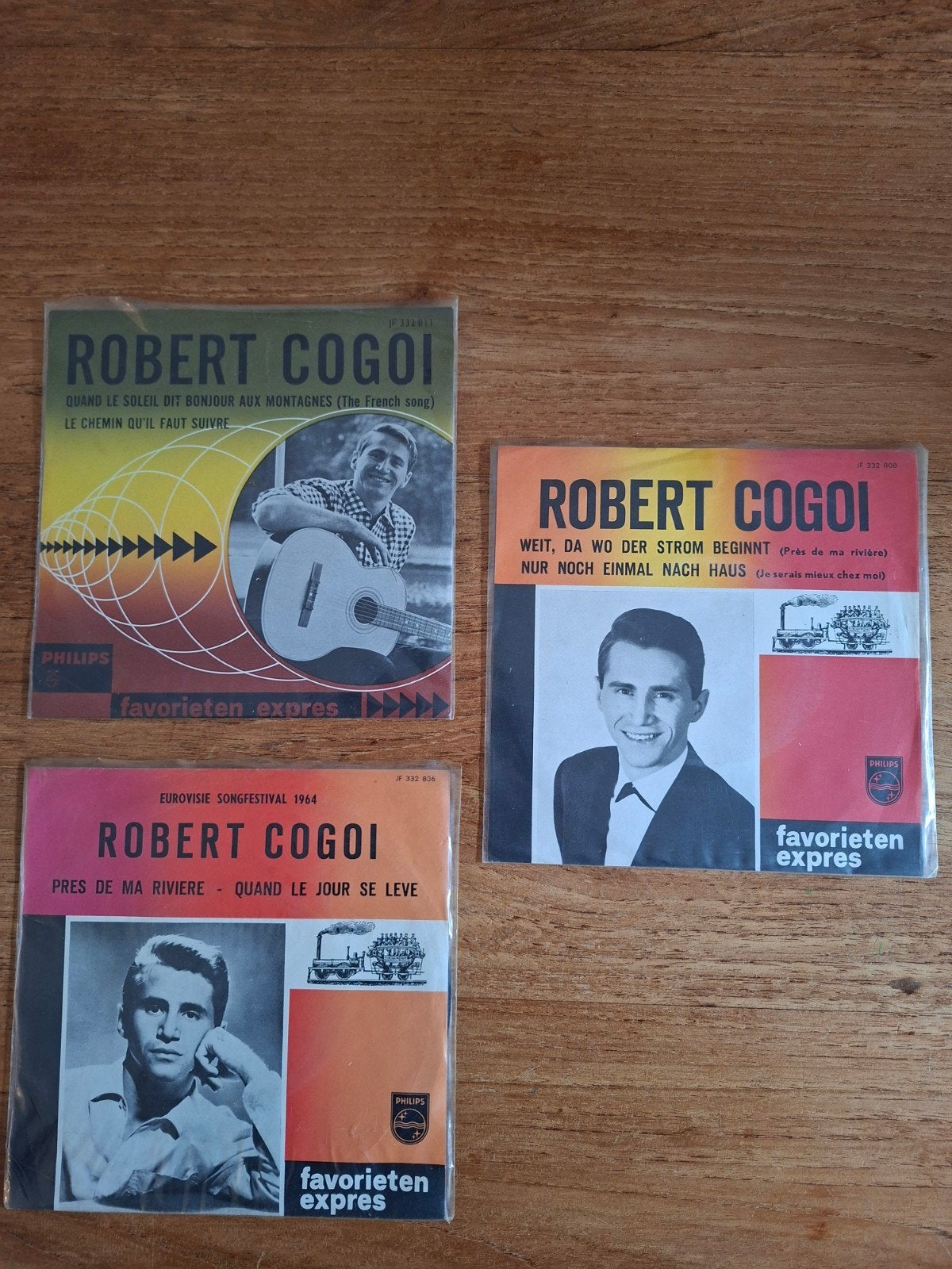 Vinyl - Lot van drie singles: Robert Cogoi favor expr. 1964, Cd's en Dvd's, Vinyl Singles, Gebruikt, Overige genres, Single, Ophalen of Verzenden