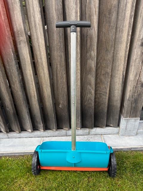 MESTSTOFVERDELER, Tuin en Terras, Ophalen, Nieuw