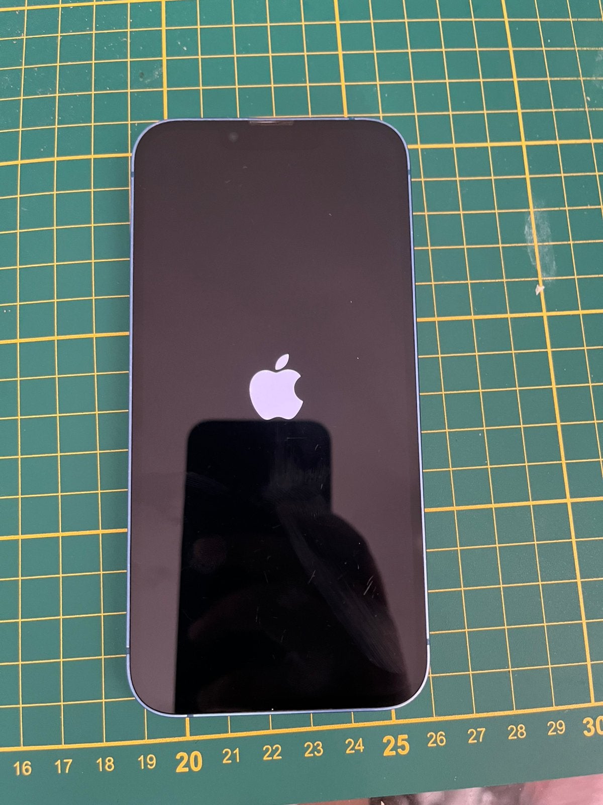 Iphone 13 bleu, Télécoms, Enlèvement, Comme neuf, Bleu, IPhone 13