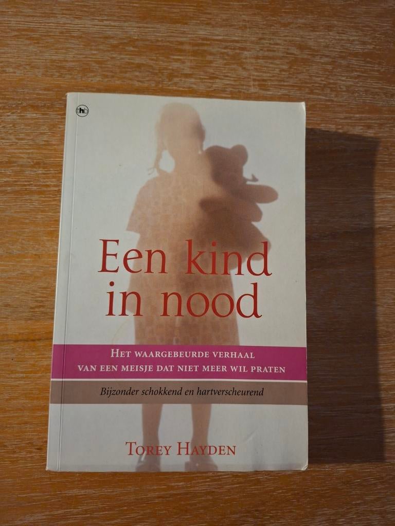 Boek een kind in nood, Boeken, Ophalen of Verzenden, Gelezen