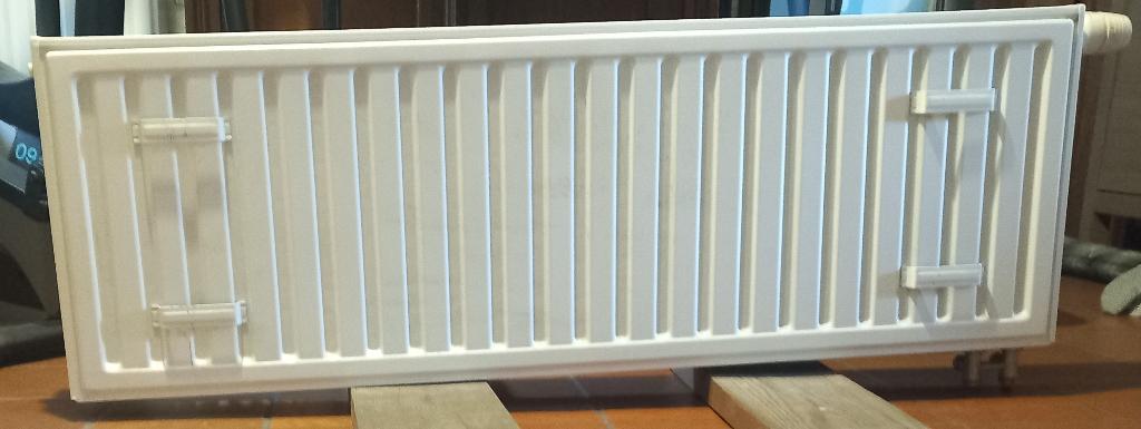 Radiatoren, Doe-het-zelf en Bouw, Ophalen, Gebruikt, Radiator, 60 tot 150 cm