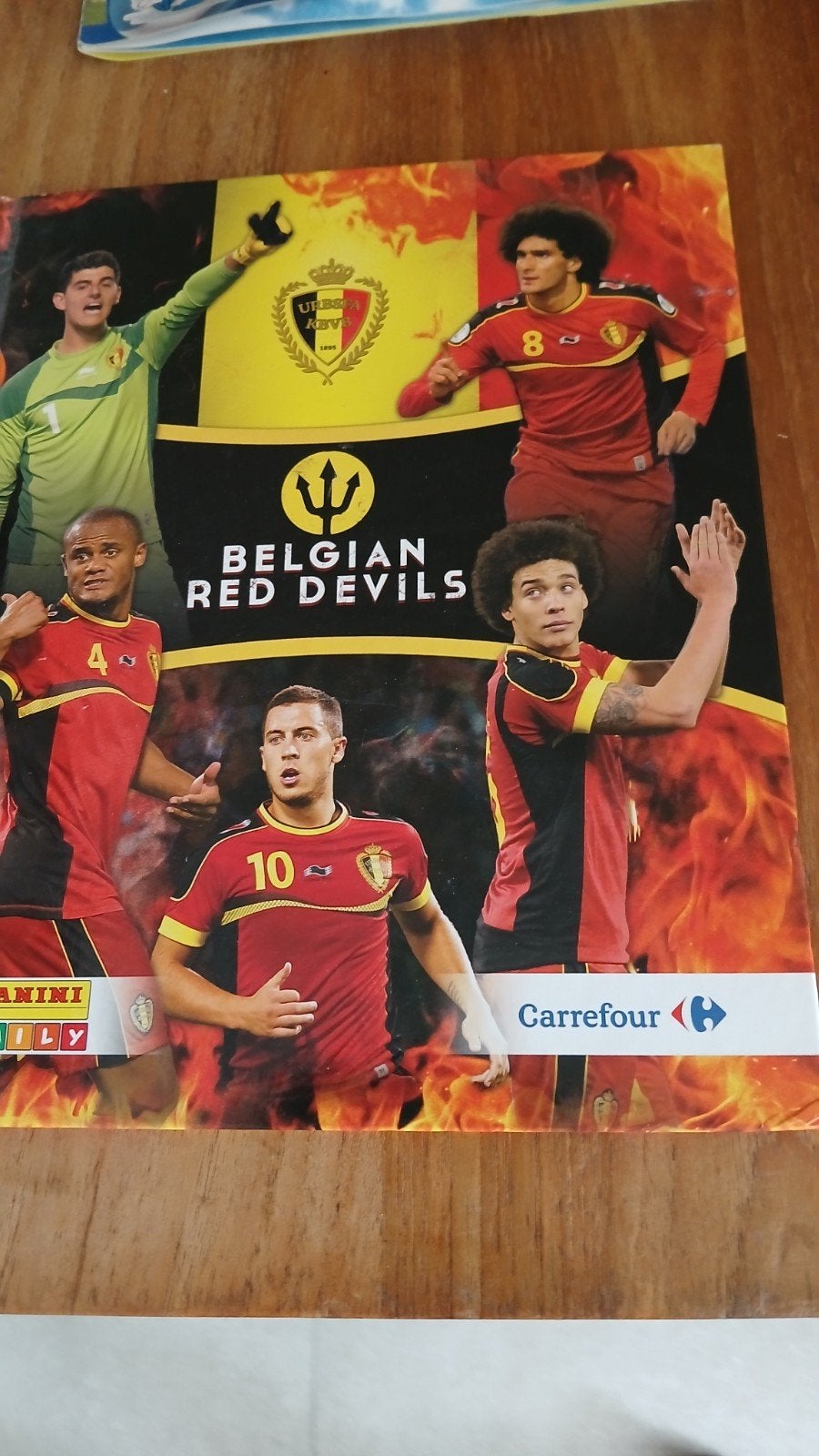 Album. Complet diable rouge 2014, Enlèvement ou Envoi