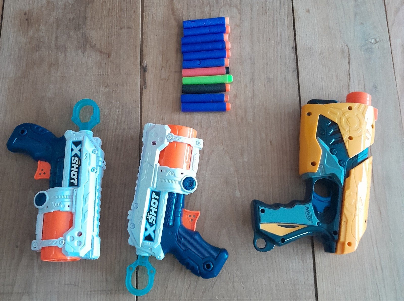 Nerf-pistolen, Enlèvement
