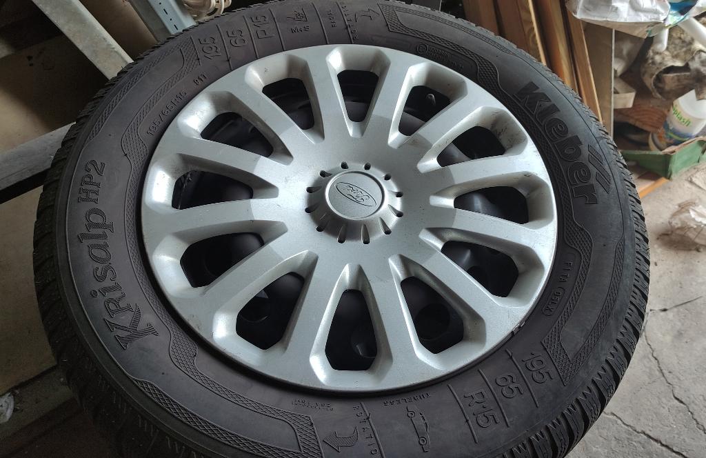 19565r15 banden, Gebruikt, 15 inch, All Season, Band(en)