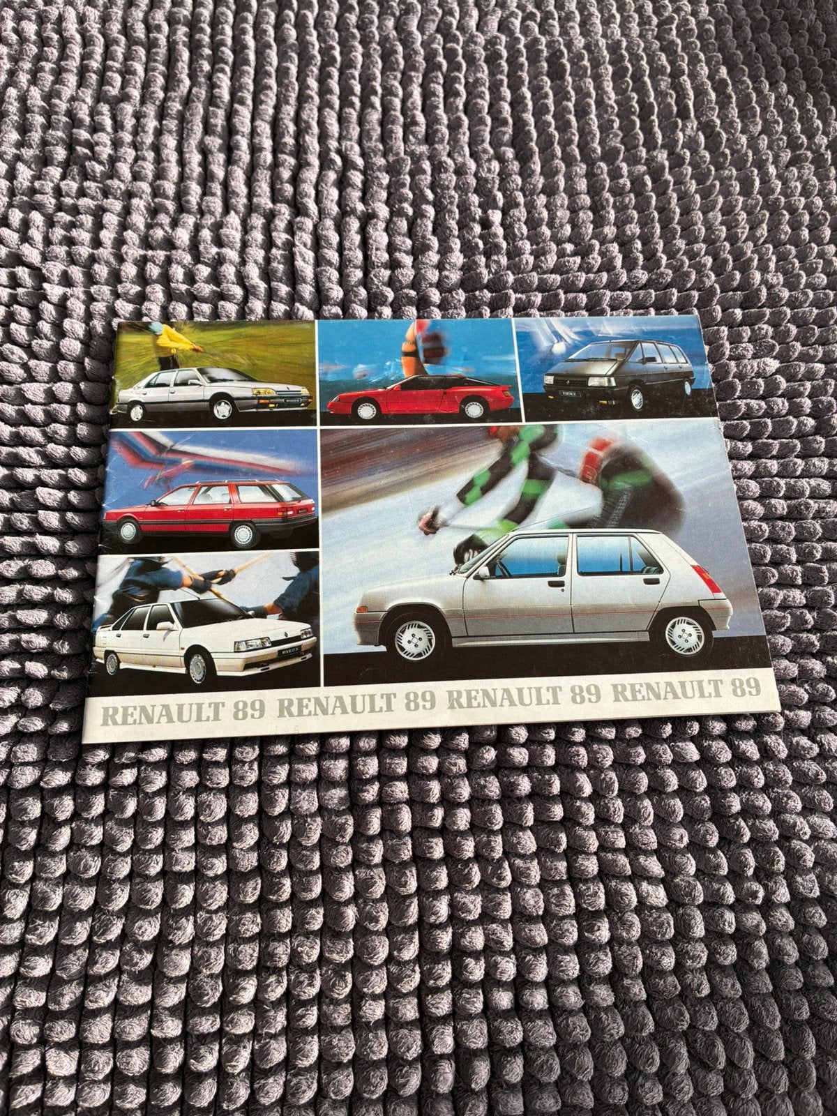 catalogue la gamme Renault 1989, Enlèvement, Utilisé, Renault