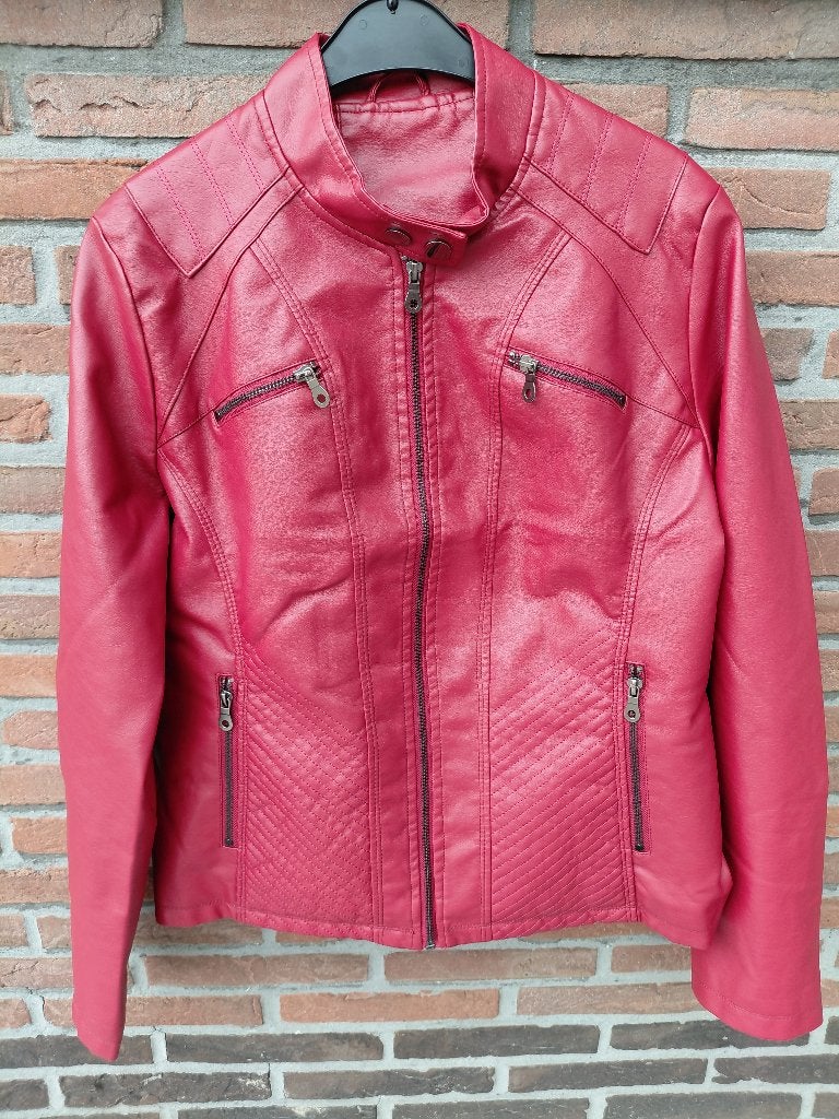 Nieuwe lederen dames jack met desing. Maat ; L 42/44, Maat 42/44 (L), Nieuw, Ophalen of Verzenden, Jasje
