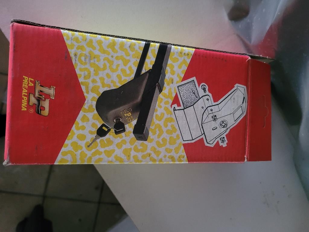 Kit Antivol LA PREALPINA LP39 – Barres de Toit, Enlèvement, Neuf