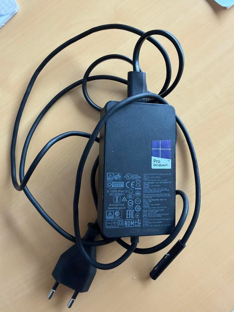 Lader type 1932 Microsoft Surface Pro, Informatique & Logiciels, Enlèvement, Comme neuf