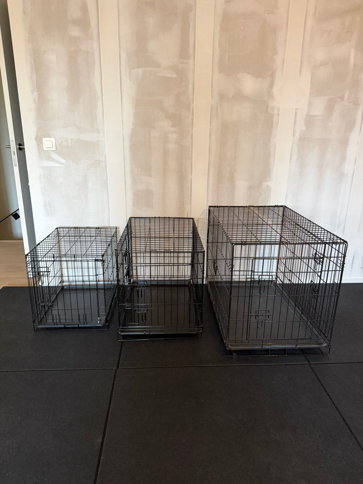 Banc pour chien à vendre séparément ou ensemble, Animaux & Accessoires, Enlèvement, Comme neuf, Niche à chien, Moins de 65 cm