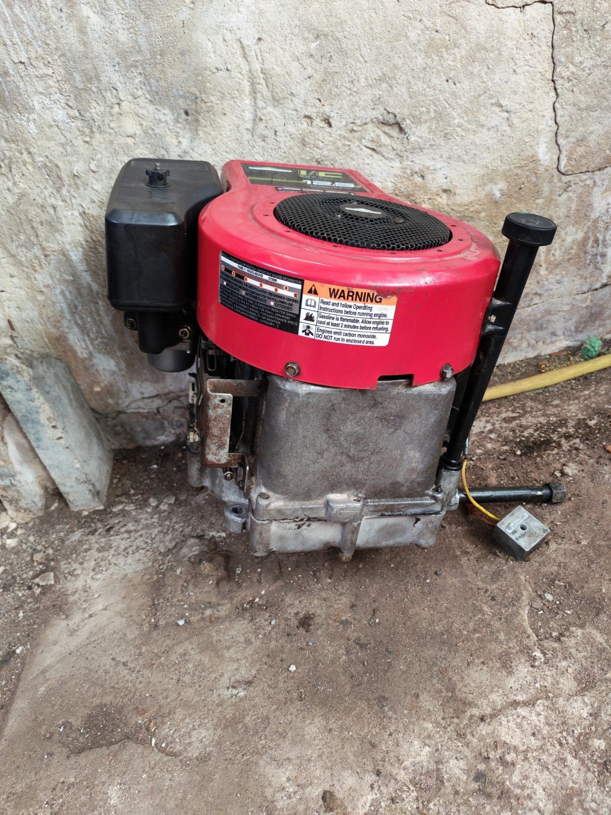 Briggs Stratton, Enlèvement