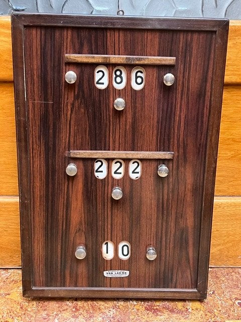 Marqueur de billard vintage en bois 1950's Van Laere Brussel, Enlèvement