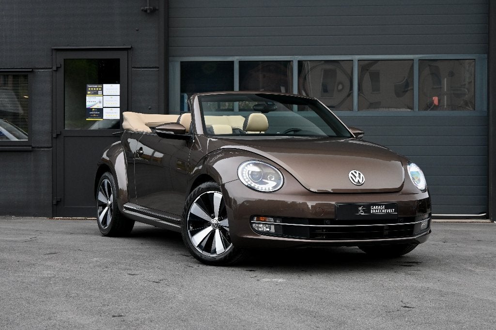 Volkswagen Beetle 1.4 TFSI DSG - Exclusive - 18"alu - Leder, Euro 5, 4 cilinders, https://public.car-pass.be/vhr/b900ed67-bdd6-4f26-81ce-a219d4ec90f4?lang=nl