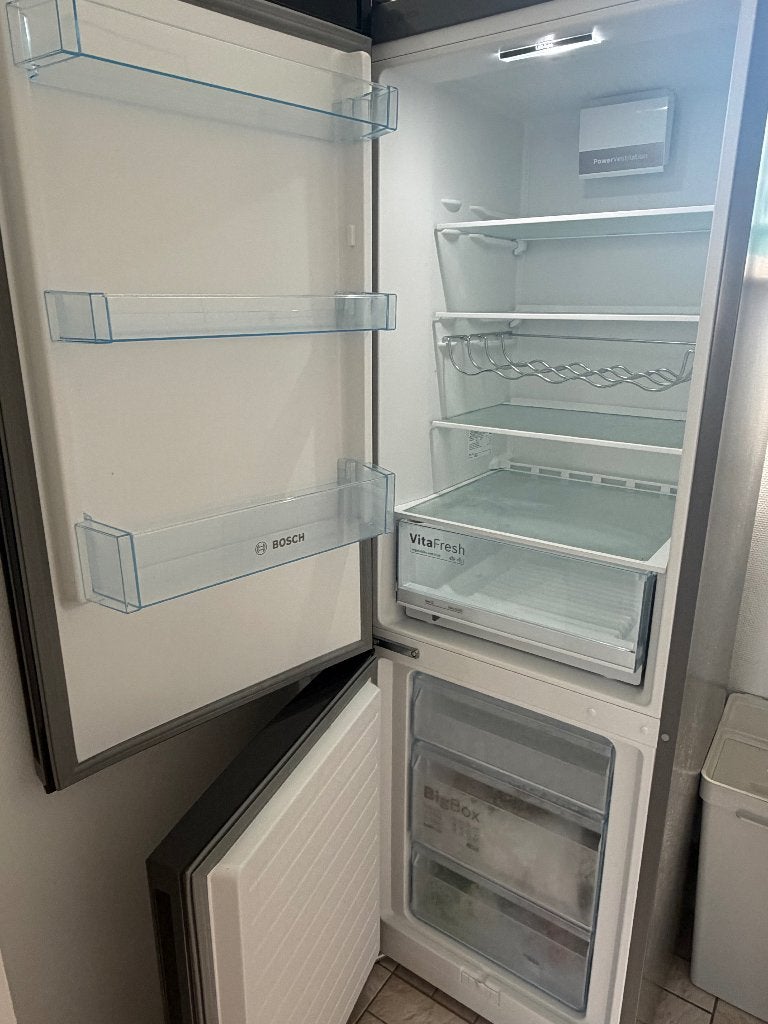 Frigo et congélateur Bosch, Electroménager, Réfrigérateurs & Frigos, 160 cm ou plus, Comme neuf, Enlèvement, 200 litres ou plus