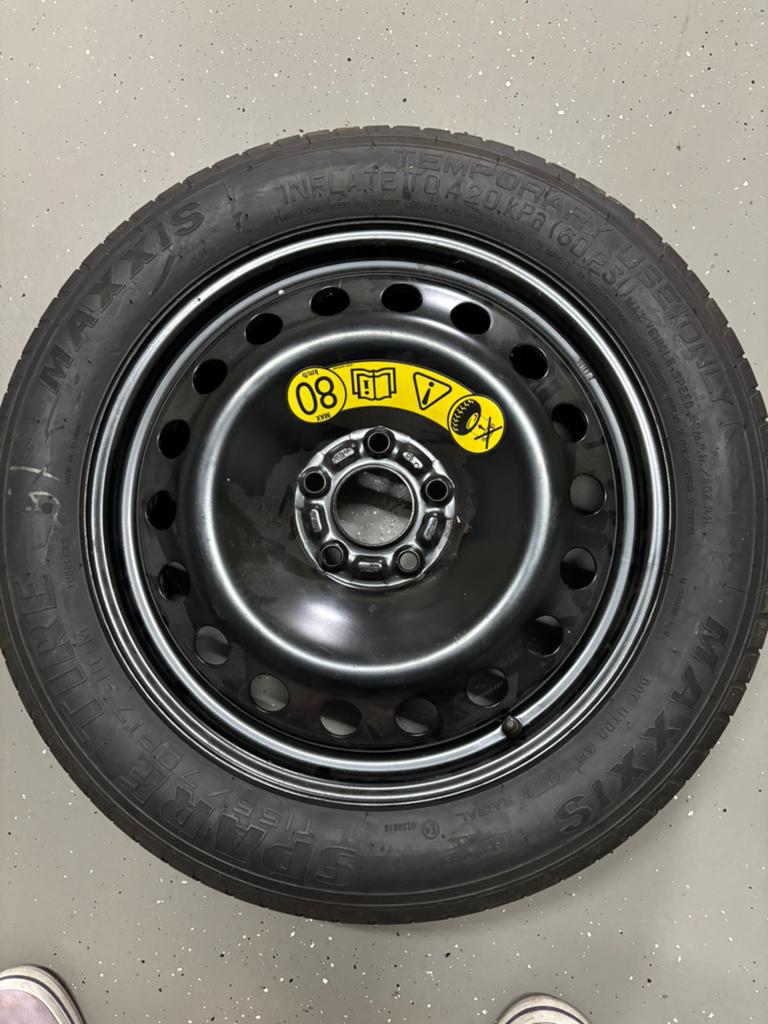roue de secours, Enlèvement ou Envoi, Comme neuf