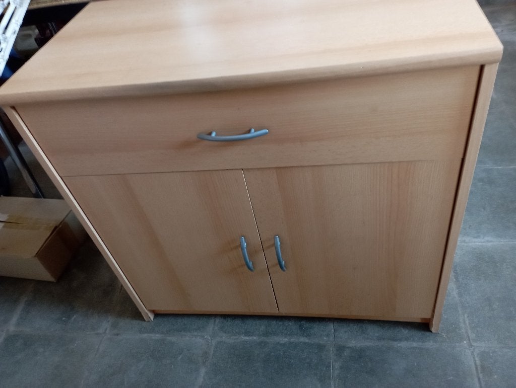 Klein meubilair + lade 70 X 74 X 40 (20€), Ophalen