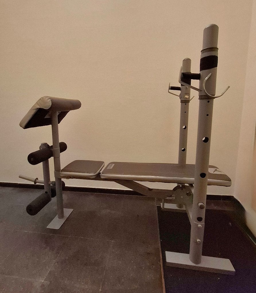 Halterbank met stangen en gewichten, Sport en Fitness, Ophalen, Gebruikt, Armen, Overige typen