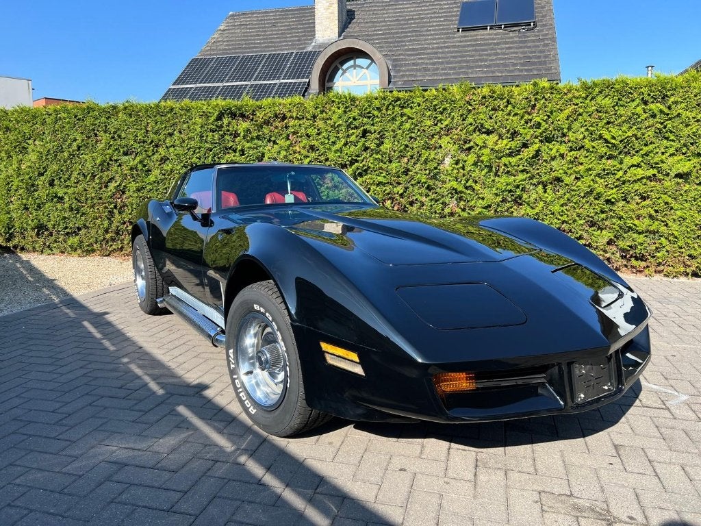 Chevrolet Corvette C3 V8, foto 3