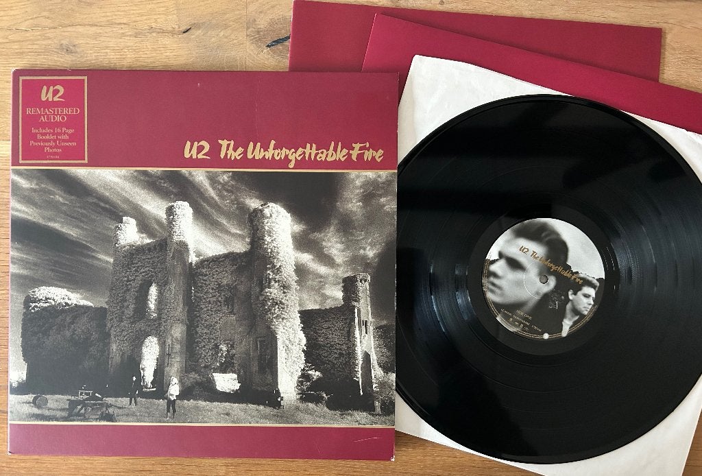 U2 - The unforgettable fire ( LP; 180gr; NMINT ), Enlèvement ou Envoi, Comme neuf, Avec pochette intérieure, Rock classique