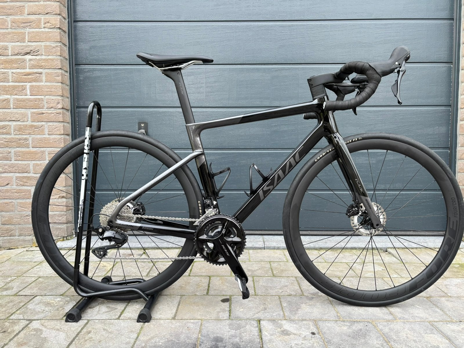 Isaac Boson black, Carbon, 49 tot 53 cm, Schijfrem, Ophalen