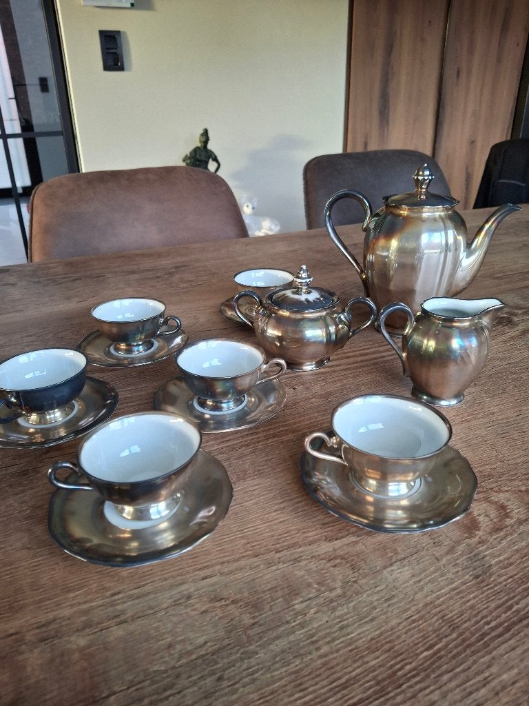Service à café ancien en argent sur porcelaine vers 1930, Enlèvement