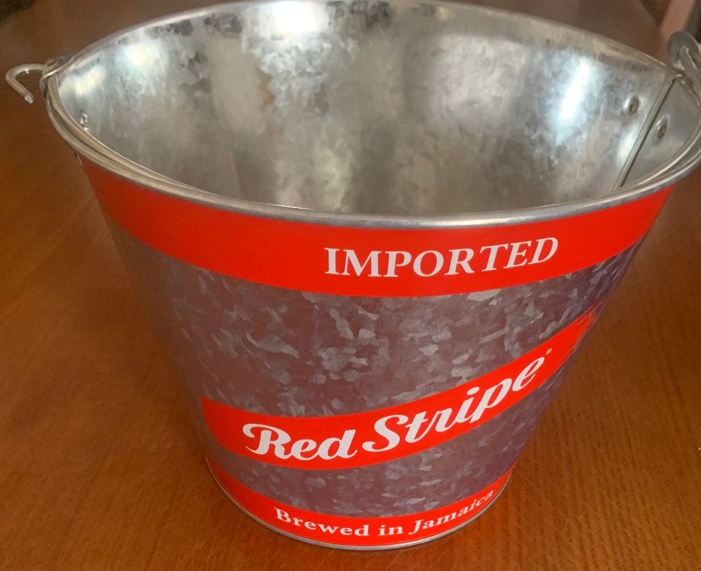 Lot de 25 Jolie sceau à glace biere RED STRIPE, Enlèvement ou Envoi, Neuf, dans son emballage, Installation pour bar