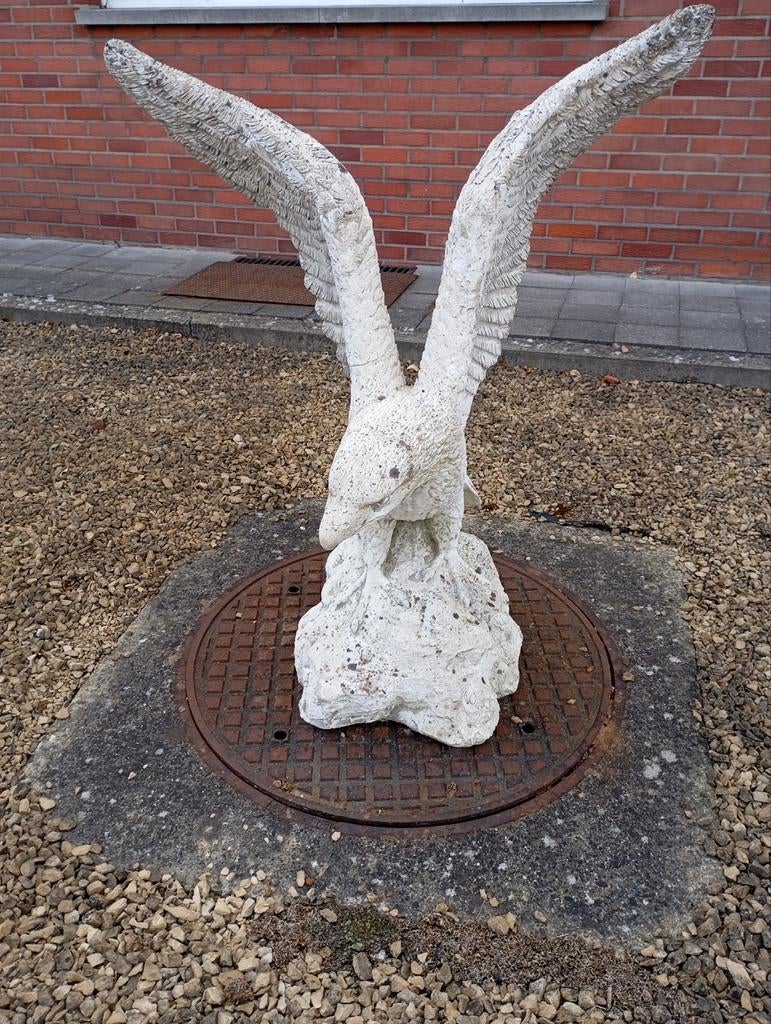 Grote Betonnen Adelaar .. Hoogte 1 Meter, Tuin en Terras, Ophalen, Beton, Dierenbeeld