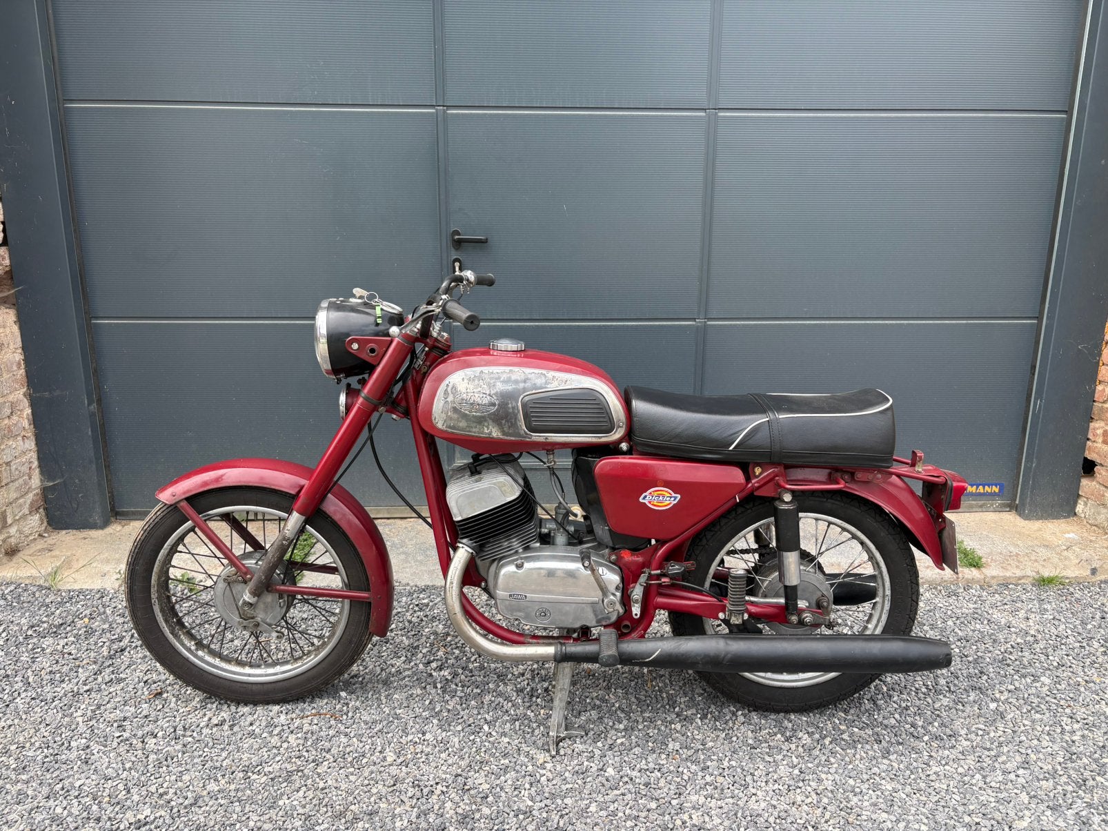 Jawa 350 1975, Motos, Neuf