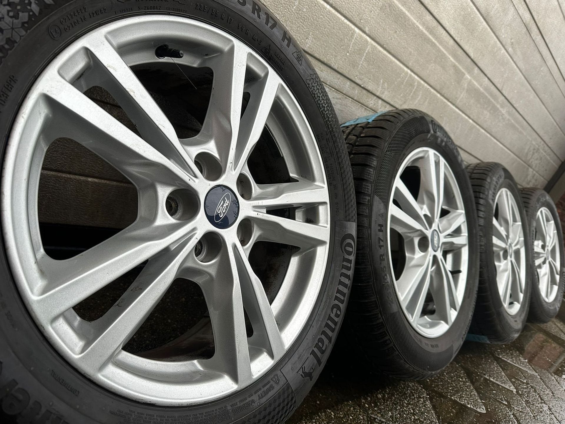 17 inc Ford Galaxy Kuga Connect Mondeo Transit velgen banden, Auto-onderdelen, Gebruikt, -, -, Banden en Velgen