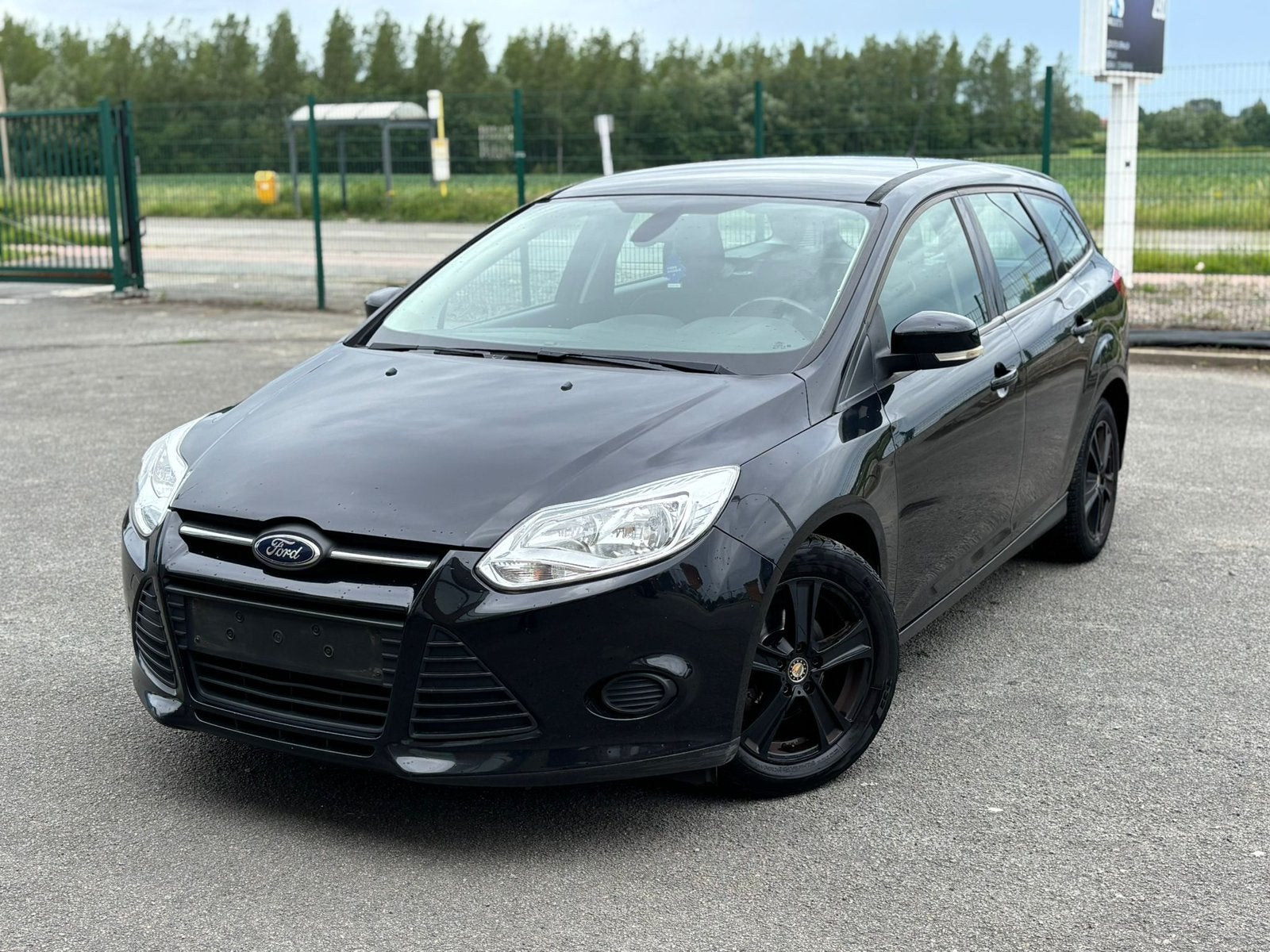 Ford Fiesta 1.2 essence Airco LEZ OK, Auto's, https://public.car-pass.be/vhr/c67ff115-d5e7-4258-9671-472184b0b23c, Bedrijf, 5 deurs