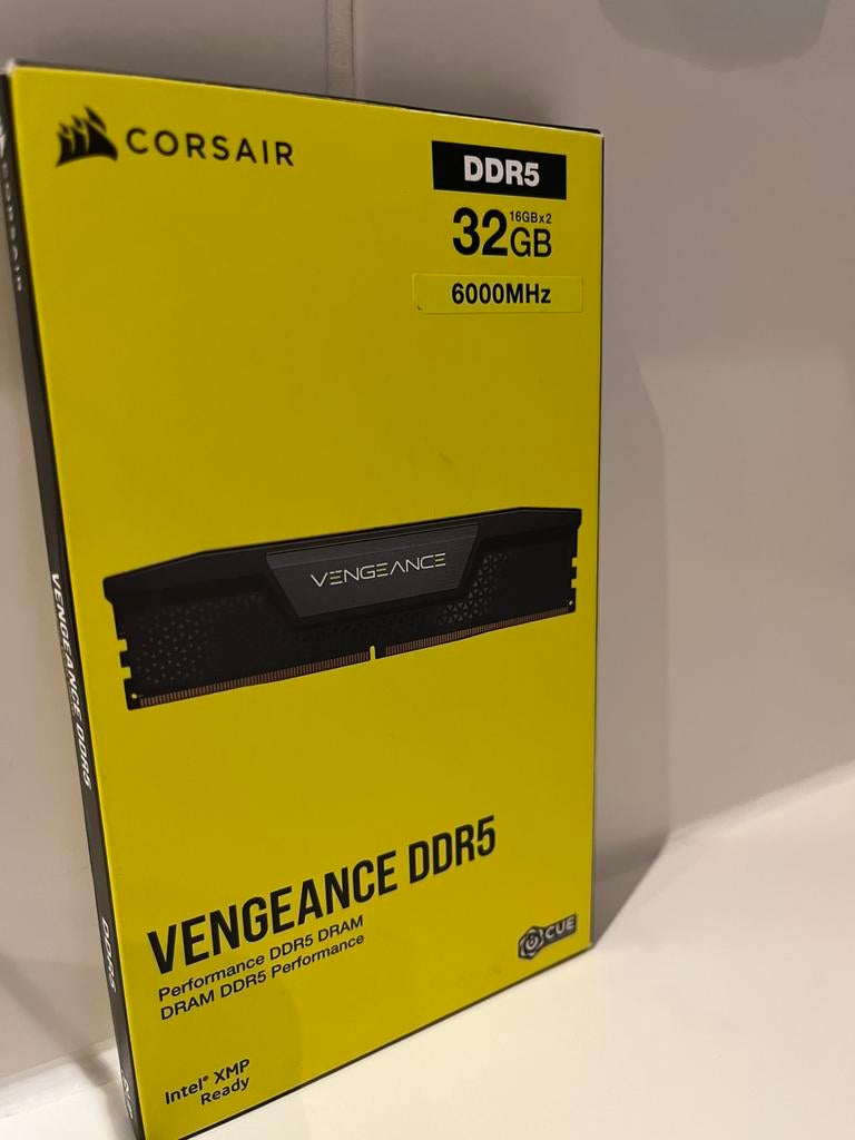 CORSAIR VENGEANCE DDR5 32 GB (2 x 16 GB) DDR5 6000 MHz, 32 GB, Nieuw, Ophalen of Verzenden, Desktop