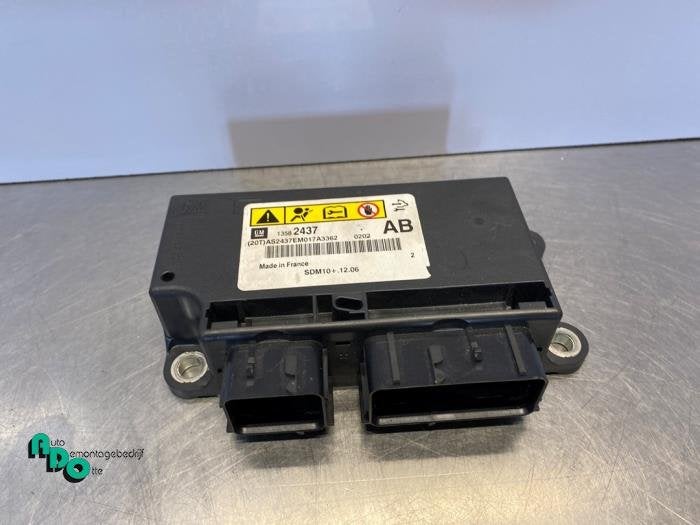 Module airbag d'un Opel Astra (Astra J 10-), -, Opel, 3 mois de garantie, Utilisé