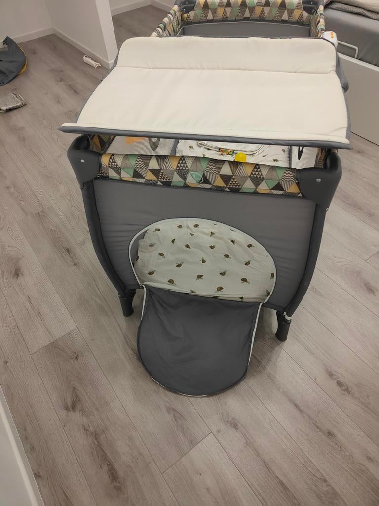 Nieuwe peuterbed (multifunctionele licht gewicht), Ophalen