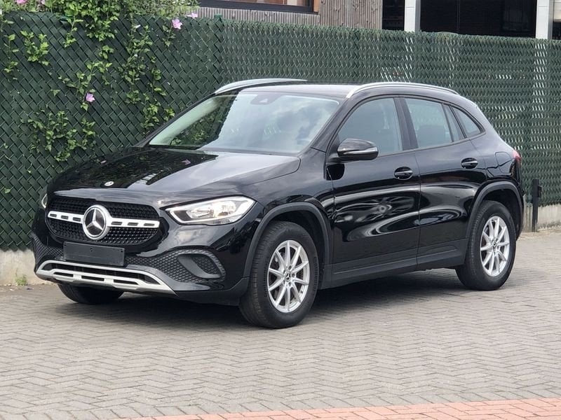 Mercedes-Benz GLA 180 7G-DCT *Camera*Clima*, Auto's, Gebruikt, 4 cilinders, 136 pk, Zwart