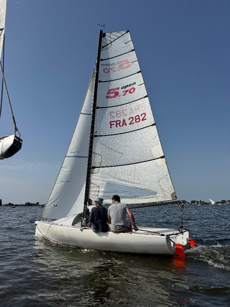 open 5.70 Phileas met trailer zeilklaar, Watersport en Boten, Open zeilboten, Ophalen, Fok, Overige typen, Polyester