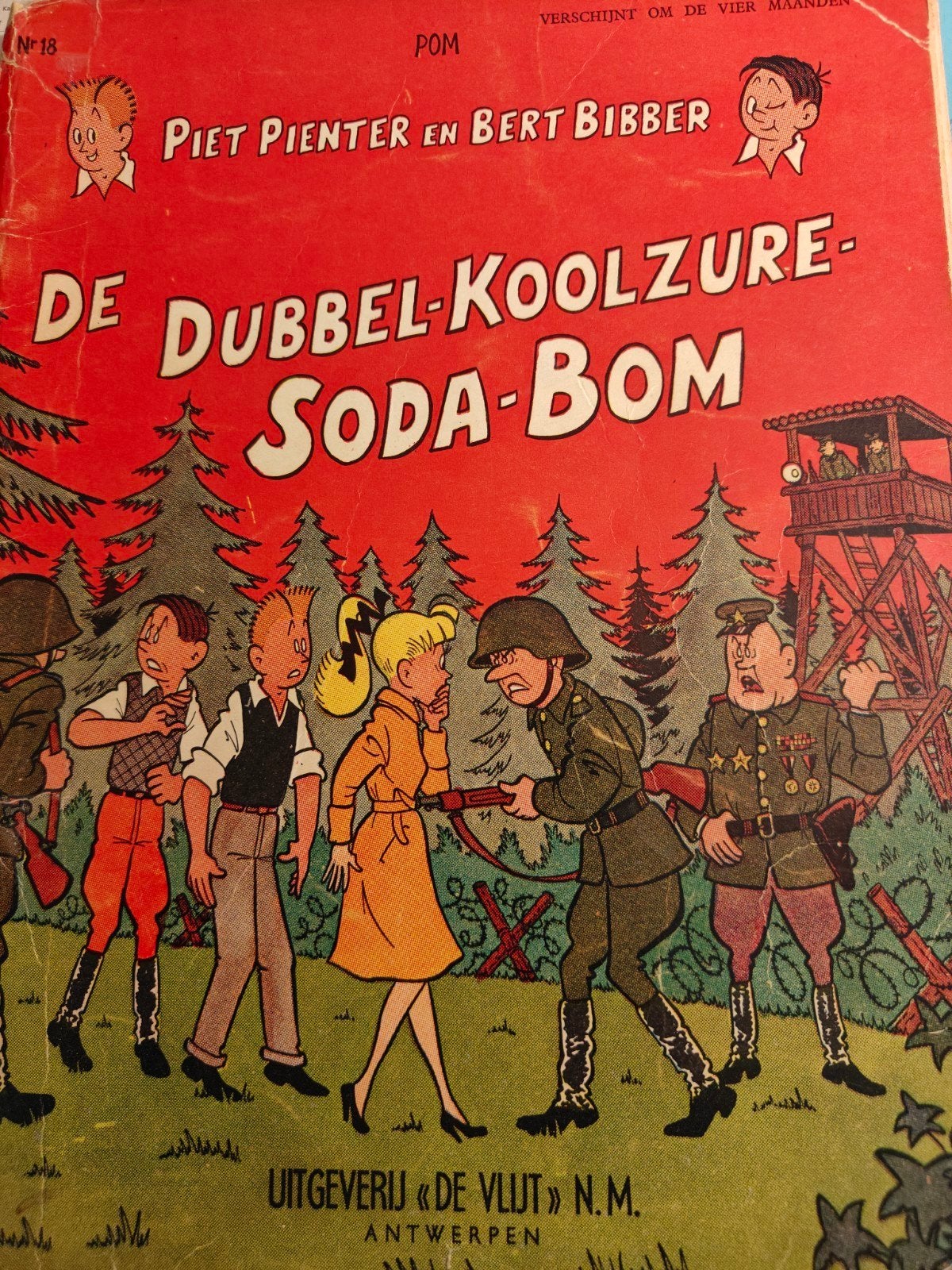 5 oude strips van Piet Pienter en Bert Bibber van Pom, Enlèvement