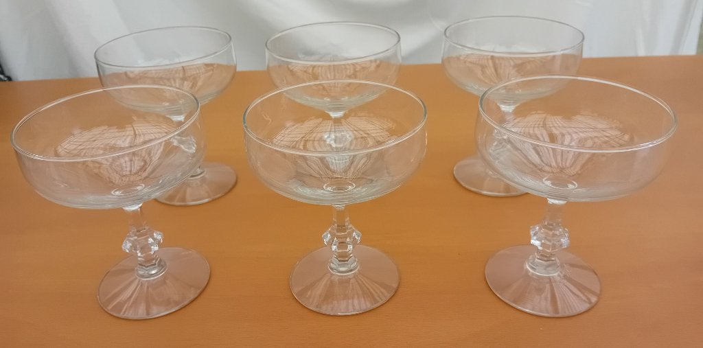 6 ANTIEKE CHAMPAGNE COUPE GLAZEN, Ophalen