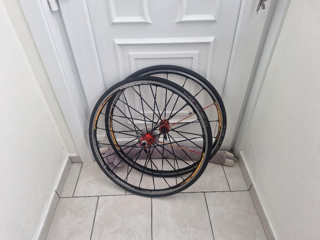 ROUES MAVIC KSYRIUM SL SUPERLIGHT, Vélos & Vélomoteurs, Enlèvement