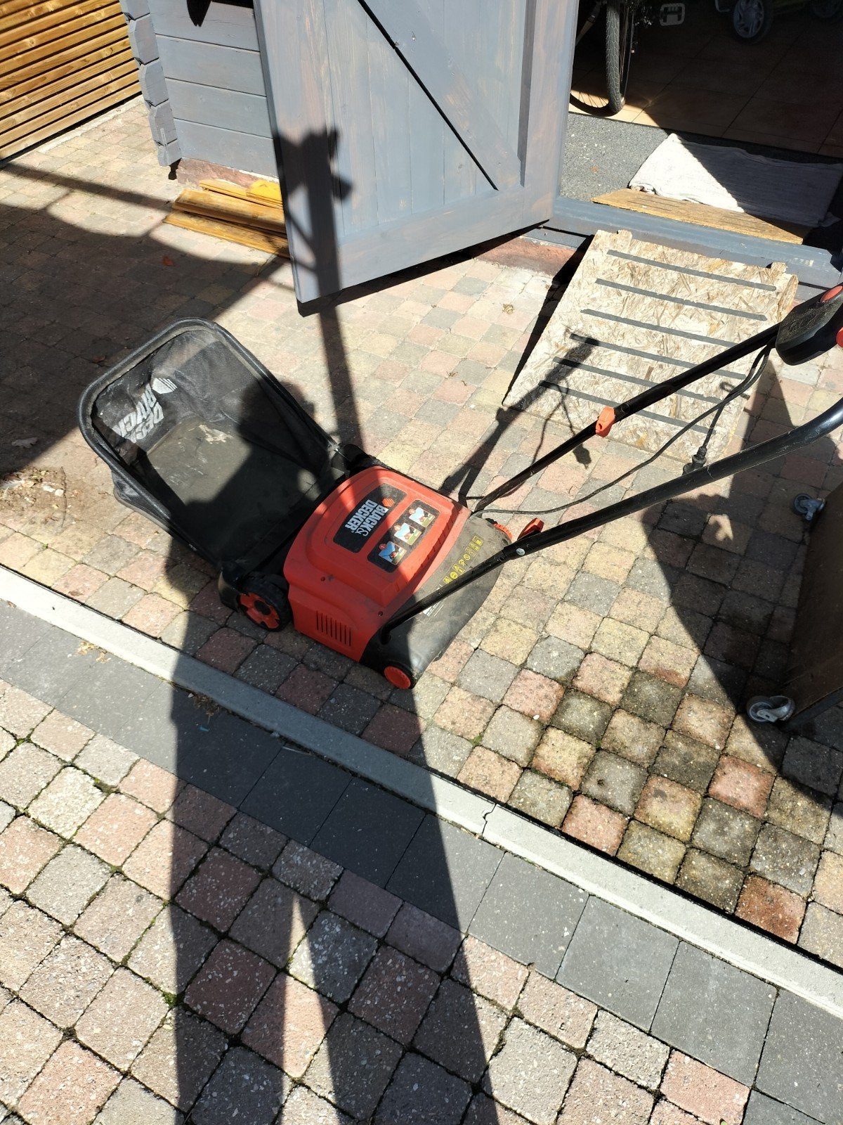Verticuteerder voor klein gazon, Tuin en Terras, Ophalen, Gebruikt, Elektrisch