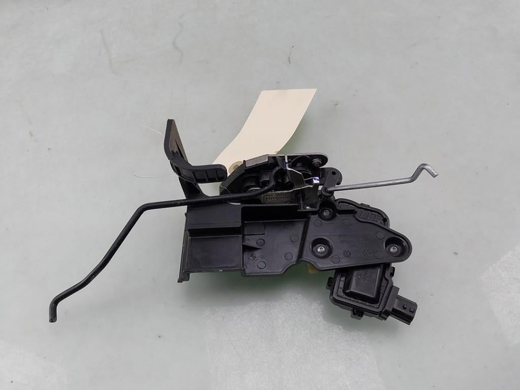 BARRE DE SERRURE DE PORTE AVANT GAUCHE (|3039257|805036339R|, Dacia, Renault Deutschland AG, Utilisé, Peter-Huppertz-Straße 5
51063  Köln, DE