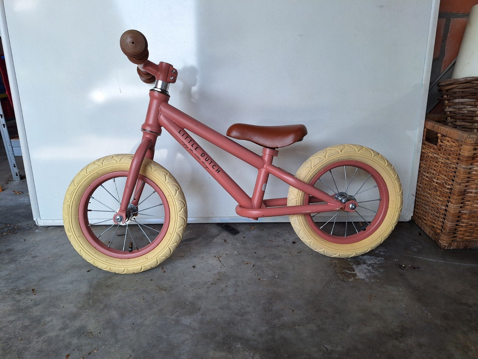 little dutch loopfiets roze, Ophalen, Zo goed als nieuw