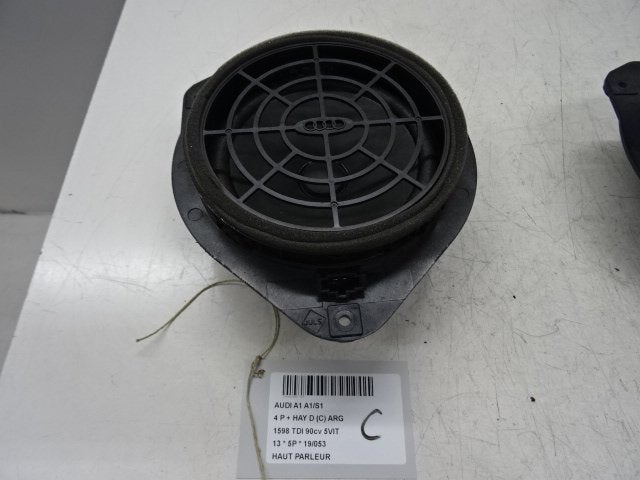 LUIDSPREKER Audi A1 Sportback (8XA / 8XF) (01-2011/10-2018), Gebruikt, Audi
