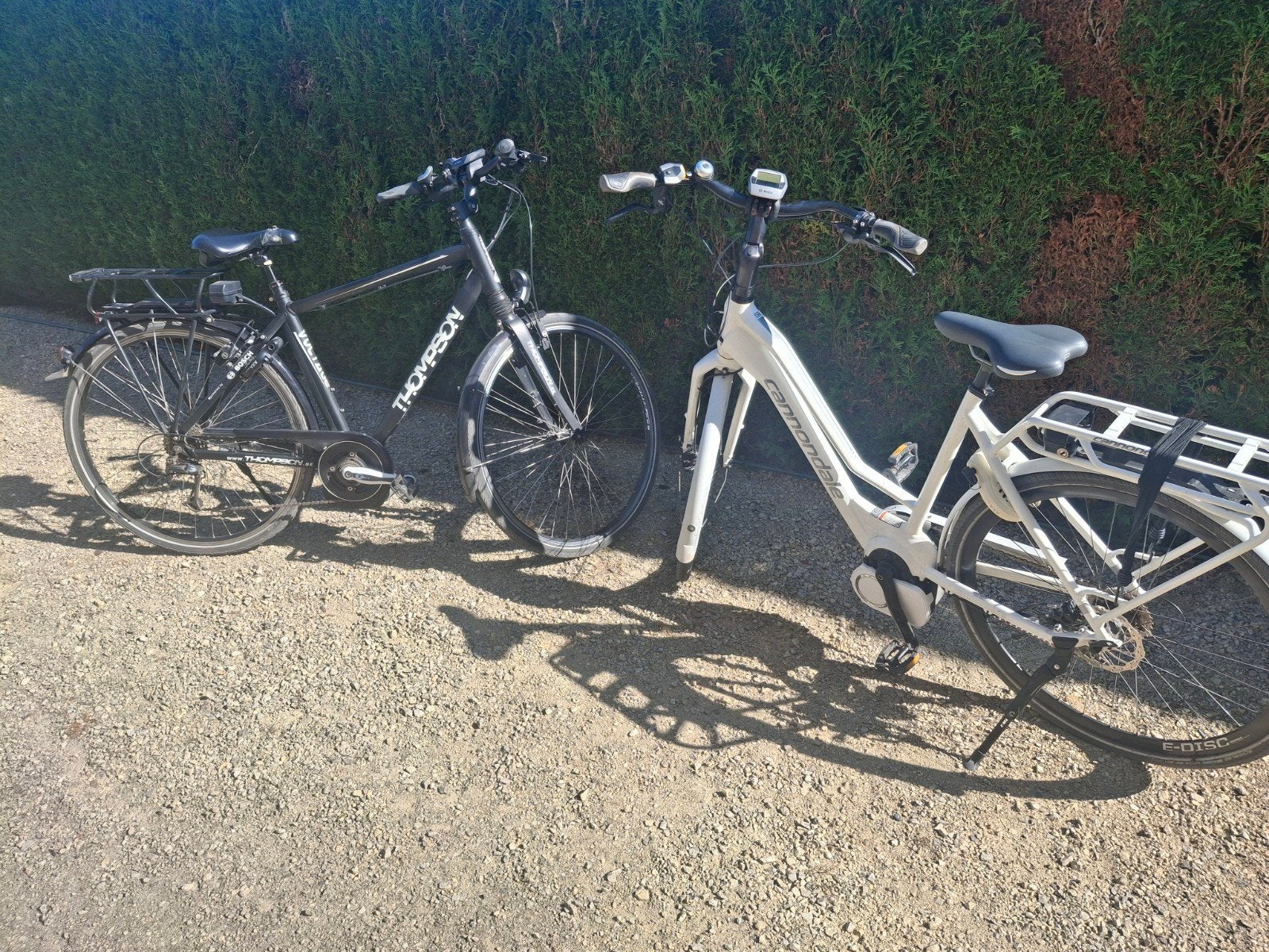 2 elektrische fietsen, Fietsen en Brommers, Elektrische fietsen, Overige merken, Gebruikt, Ophalen of Verzenden, 51 tot 55 cm
