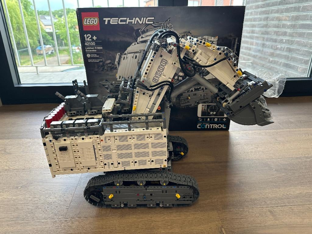 Lego Liebherr R 9800 + doos + instructies, Lego, Ophalen of Verzenden, Zo goed als nieuw, Technic