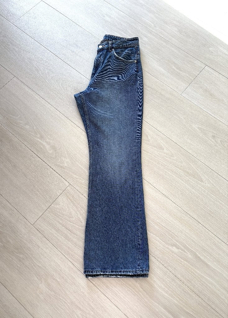 Weekday “Mile” Jeans – Maat 31/32 – Straight Fit, Kleding | Dames, Weekday, Zo goed als nieuw, W33 - W36 (confectie 42/44), Verzenden
